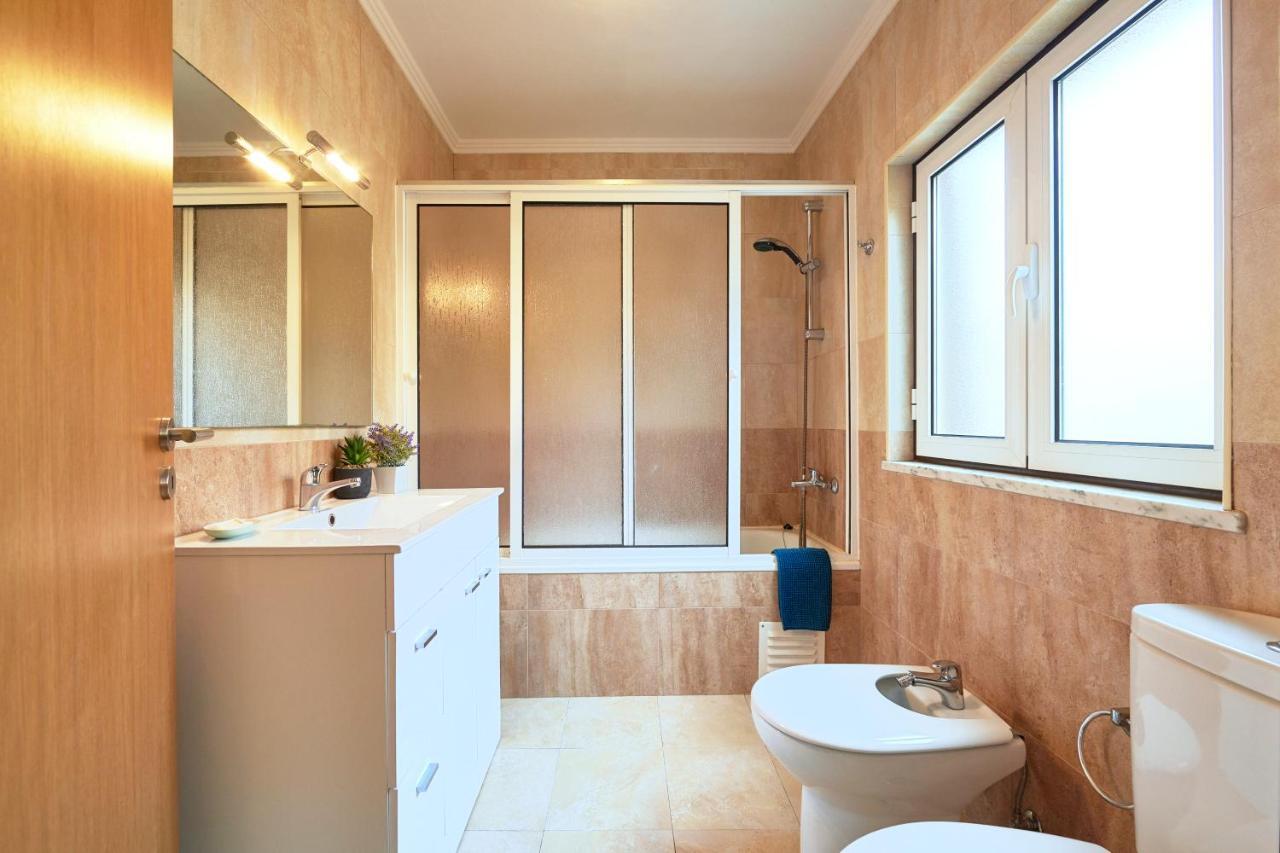 Spacious And Renovated Apartment With Amazing Patio, By Timecooler Lisboa Exteriér fotografie