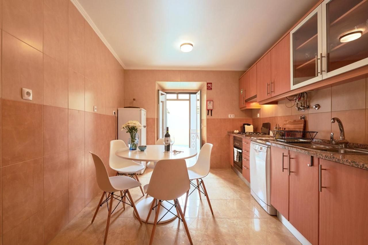 Spacious And Renovated Apartment With Amazing Patio, By Timecooler Lisboa Exteriér fotografie